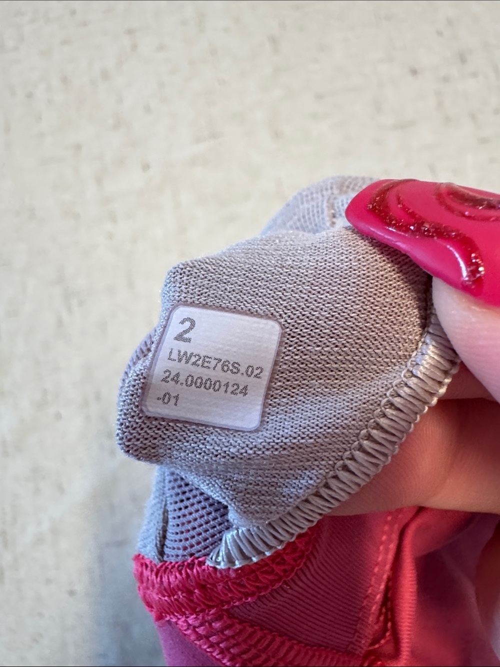 Lululemon Bundle Pink and Multi Floral Crossback Sport Bra Tops Size 2 N0741 - Picture 7 of 8